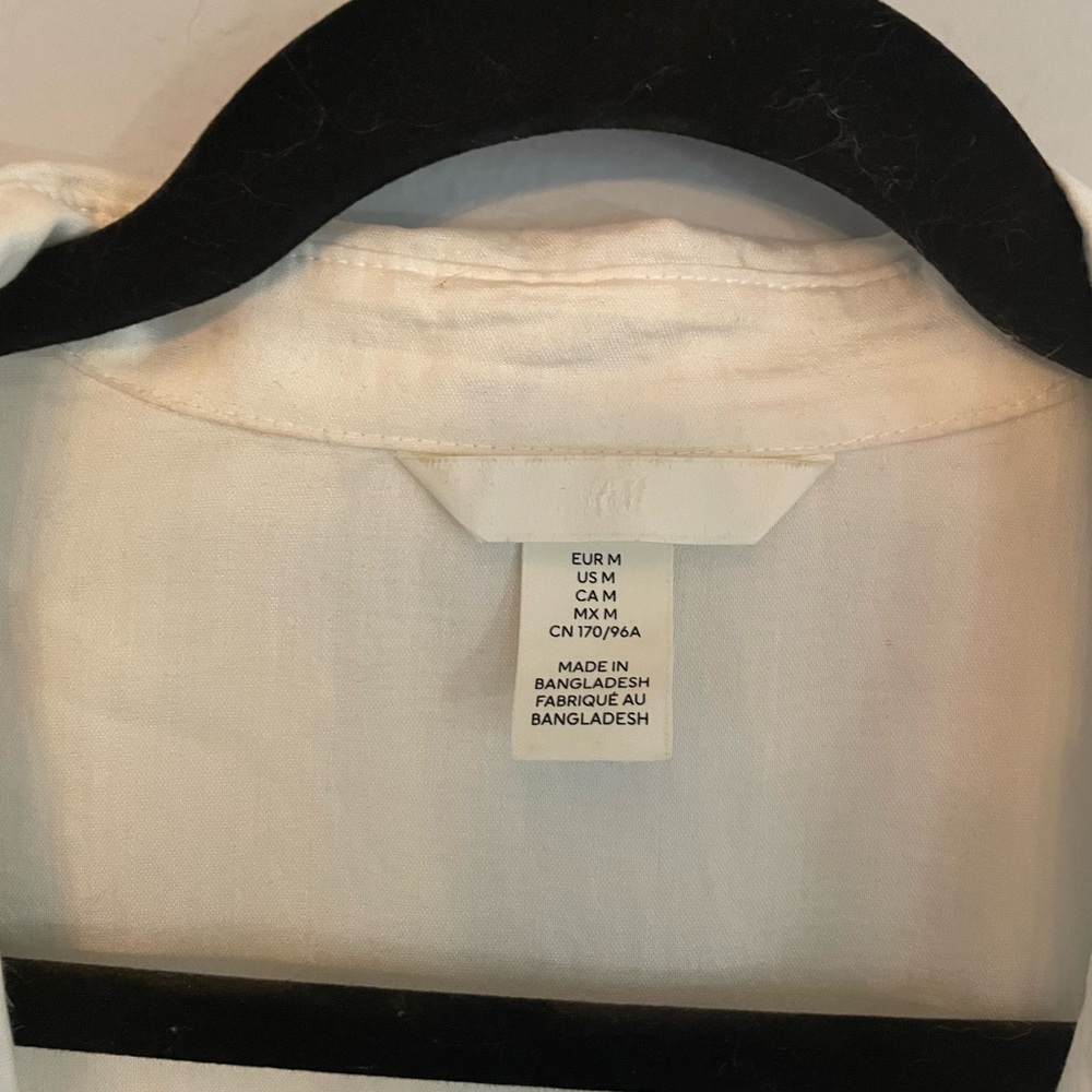 H&M Sheer White Blouse - Picture 2 of 6